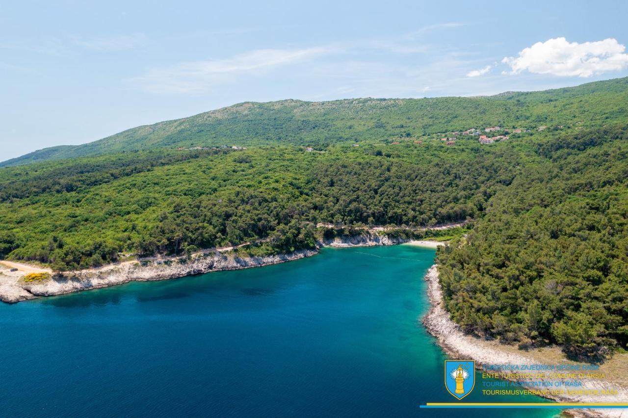 Yourcroatiaholiday - Villa With 6 Rooms Drenje  외부 사진